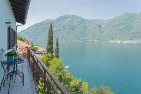 Lavarell House - Best Lake View Nesso